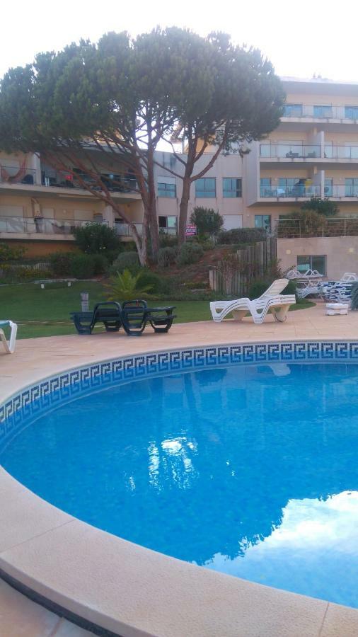 Appartement Oasis In Olhos De Agua à Branqueira Extérieur photo